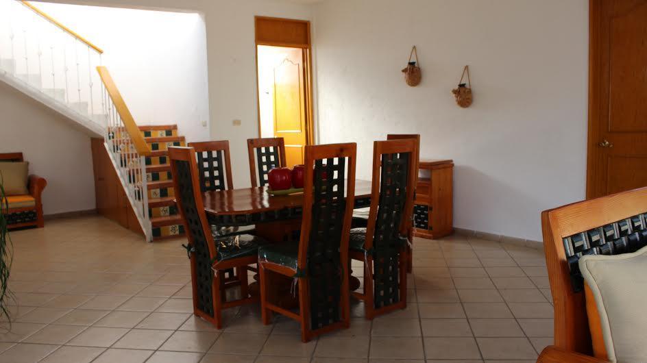 تيبوزتلان Hostal Villa Quieta المظهر الخارجي الصورة